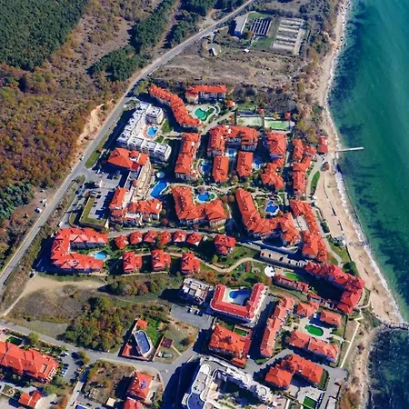 къща на брега на морето влас, Garden Of Eden *