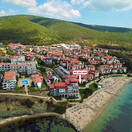 къща на брега на морето влас, Garden Of Eden Apartman *