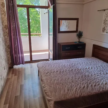 къща на брега на морето влас, Garden Of Eden スヴェティ・ヴラス