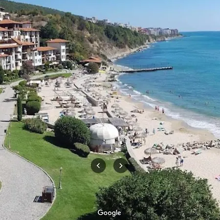 къща на брега на морето влас, Garden Of Eden スヴェティ・ヴラス