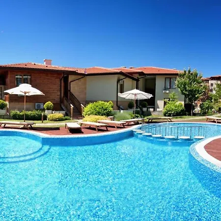 къща на брега на морето влас, Garden Of Eden