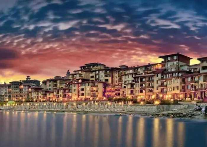 къща на брега на морето влас, Garden Of Eden