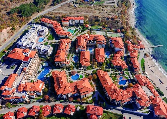 къща на брега на морето влас, Garden Of Eden Apartament Święty Włas