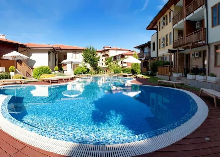 къща на брега на морето влас, Garden Of Eden Święty Włas