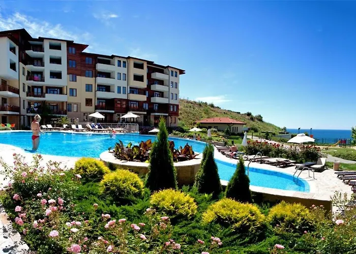 къща на брега на морето влас, Garden Of Eden * Święty Włas