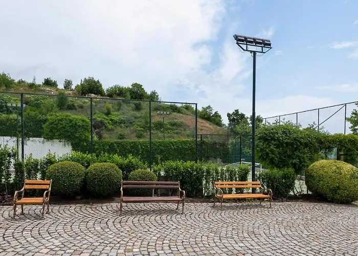 къща на брега на морето влас, Garden Of Eden Apartament Święty Włas